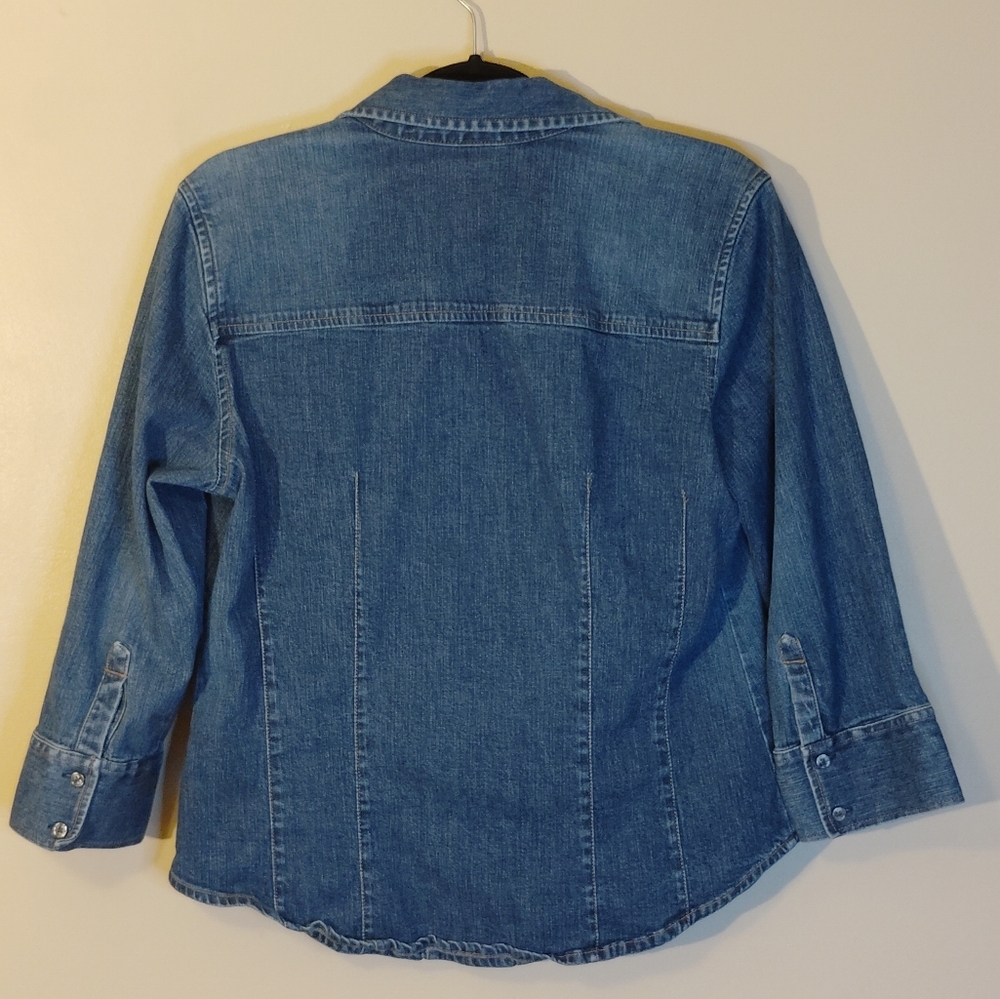 GAP Stretch Denim Shirt - Picture 2 of 4